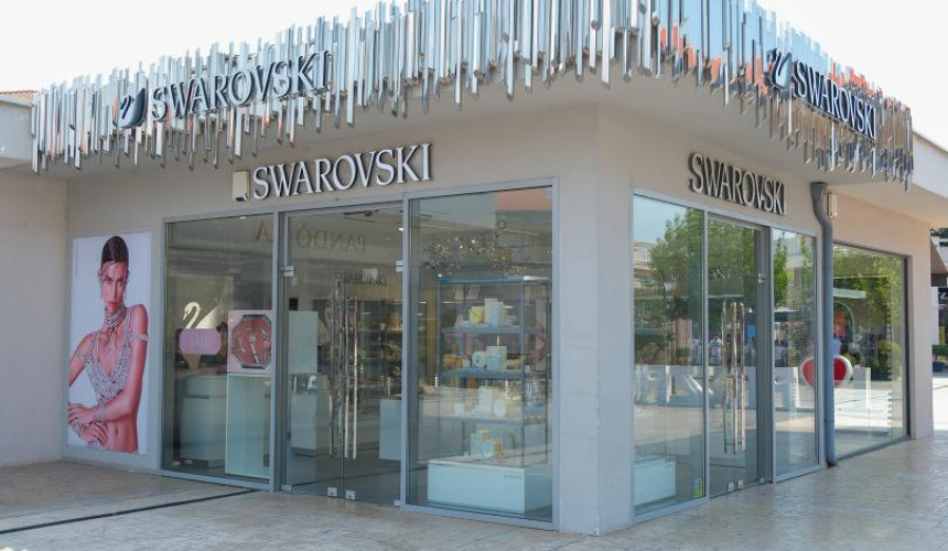 SWAROVSKI 